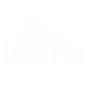 Logo blanc avec le fond transparent de Soin Ibara.